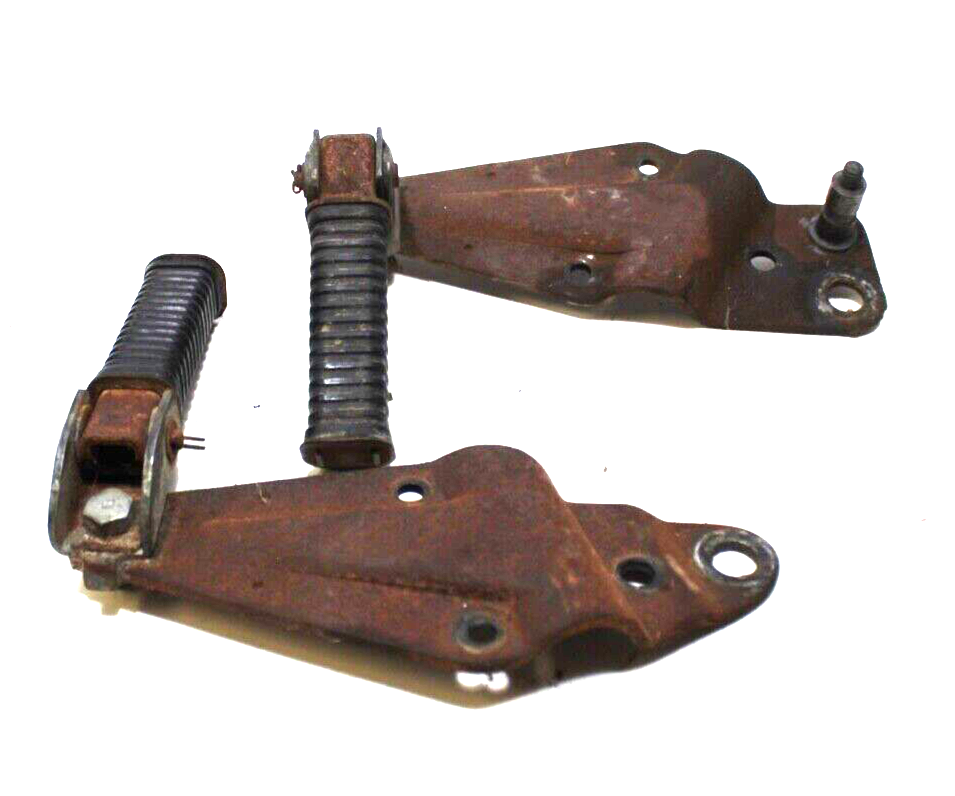 1971 Honda CL 350 Scramble Rear Foot Peg Assembly OEM# 95015-62000