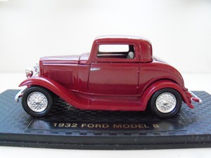 Details About Road Champs Rod Custom Magazine 1932 Ford Model B Hot Rod 143 Diecast