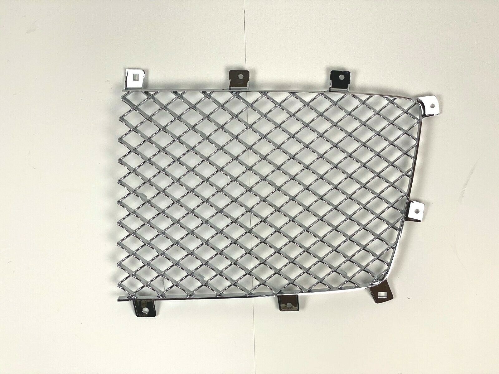 Bentley Bentayga Front Left Radiator Chrome Grill