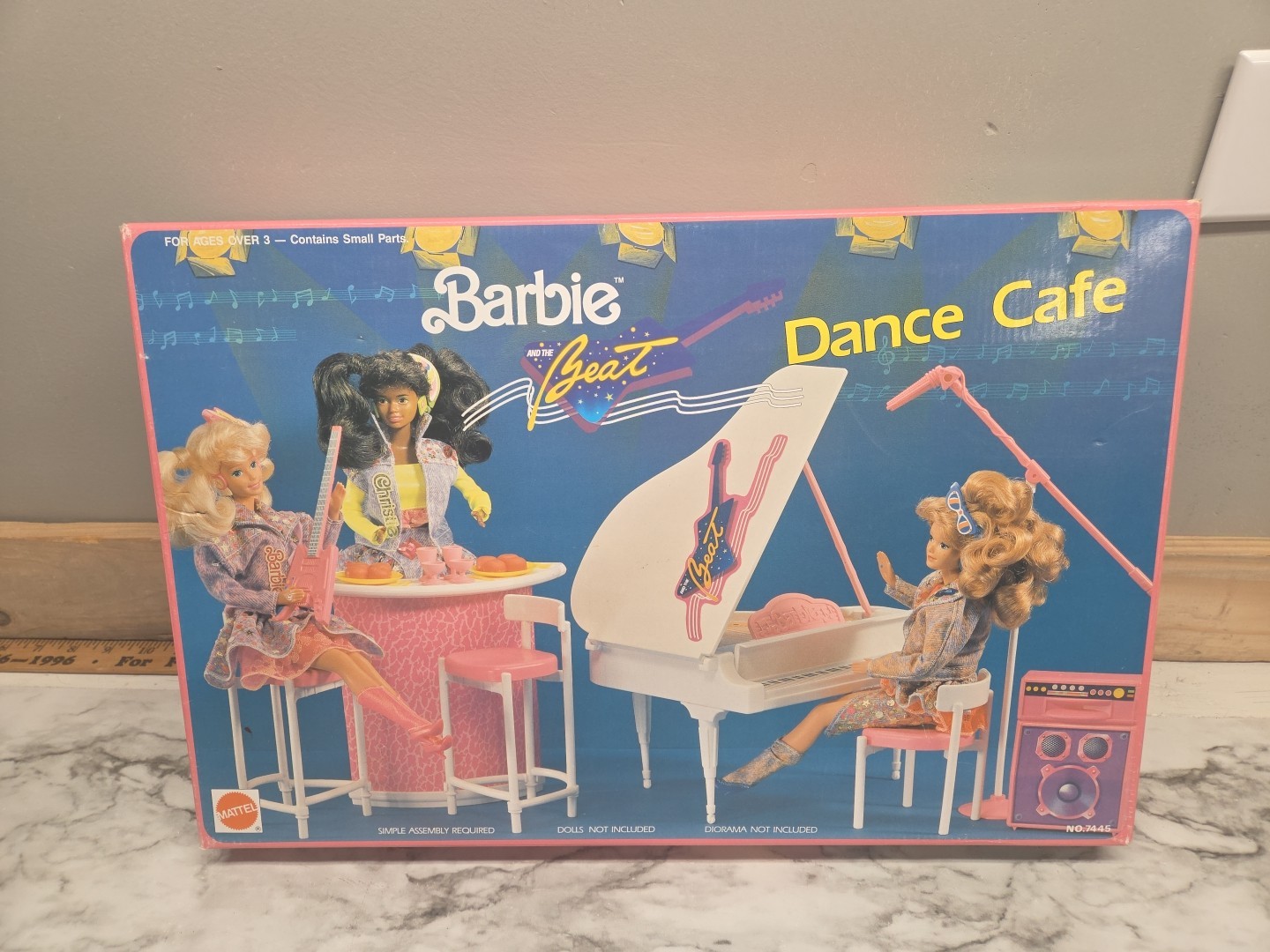 Barbie and The Beat Dance Cafe - Vintage Playset (1990) - Rare Collectible!