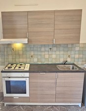 cucina usata completa, perfettamente funzionante ed in ottime condizioni 