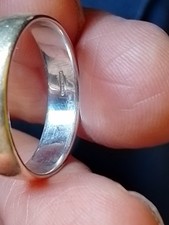 9 CT WHITE GOLD WEDDING RING SIZE W 1/2 5.74 GRAM