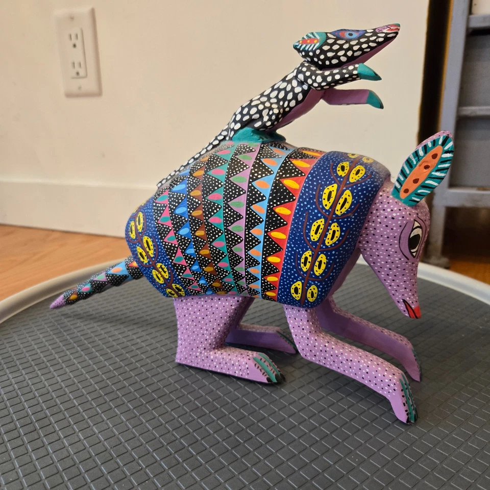 Oaxacan Alebrije Wood Carving Armadillo + Mouse? Signed Art Sculpture 8" x 12" - Image 2 of 4