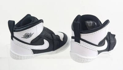 Nike Air Jordan 1 Retro High OG Crib Shoes Size 4C Black White 2.0 AT3745 010