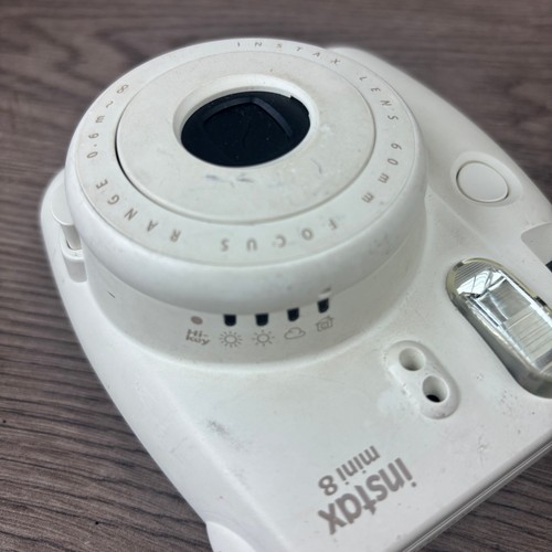 Fujifilm Instax Mini 8 Instant Film Camera Off White Polaroid Camera Only - Picture 15 of 18
