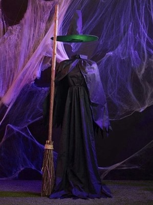Invisible witch Halloween animatronic the Braeden shop of weirdness 2026 ￼