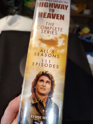 Highway to Heaven: The Complete Series DVD (23 Discs) - 5 Seasons - 111 Episodes - Picture 3 of 4