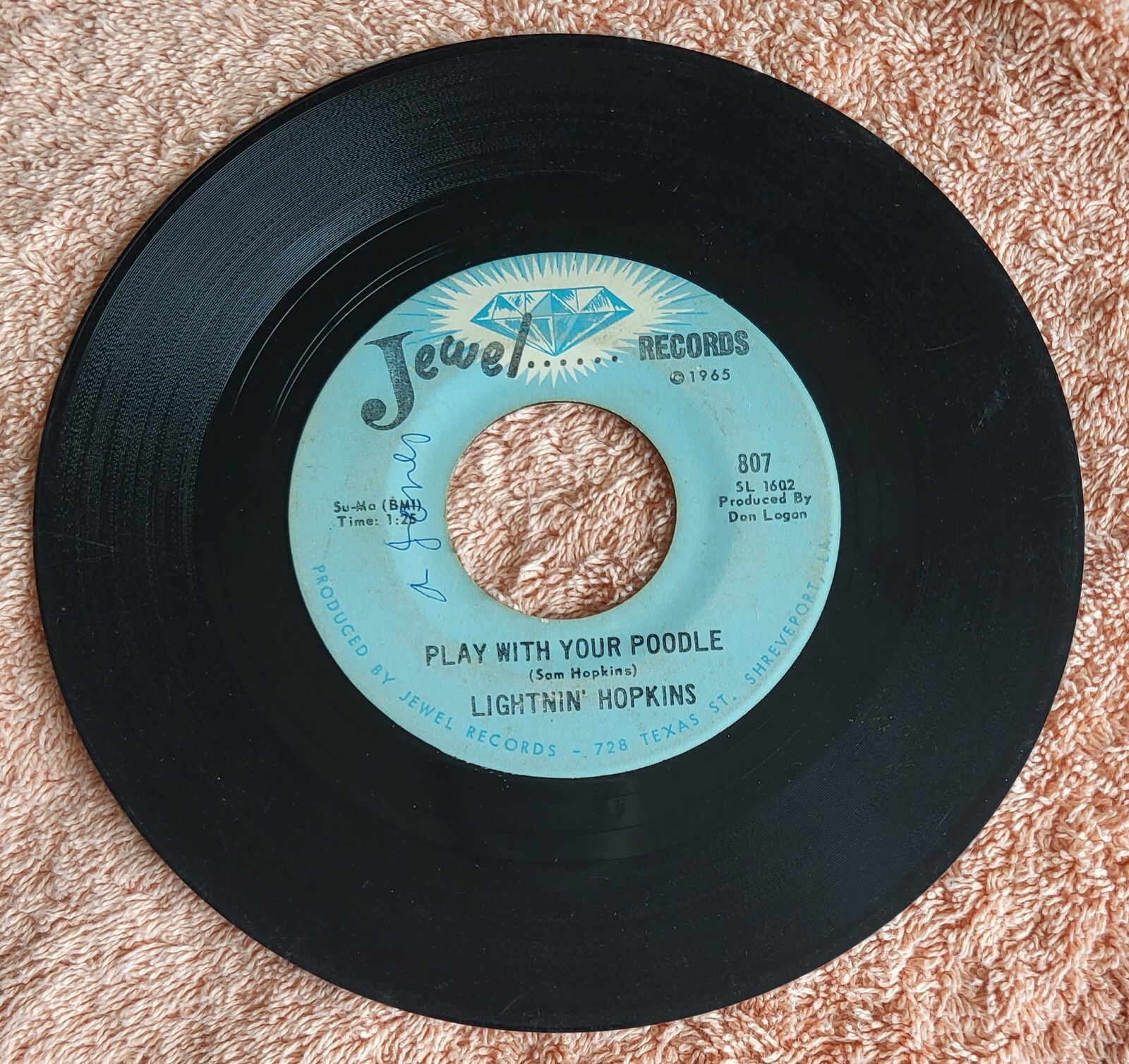 Lightnin' Hopkins...."Play With Your Poodle & Breakfast Time" 45 RPM 7