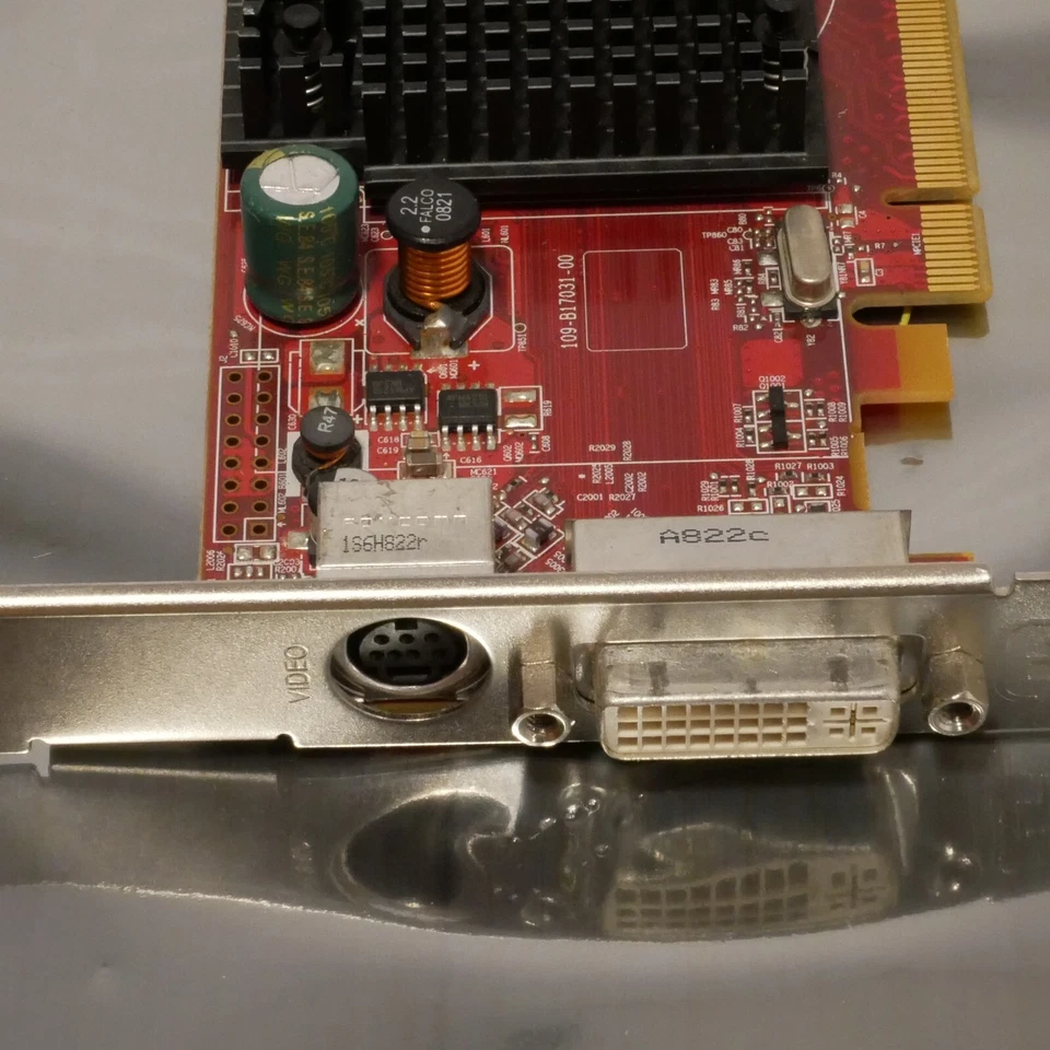 ATI Radeon HD-2400 256MB PCI-e Video Card ATI-102-B17002(B) Fanless - Tested 01 - Image 3 of 4