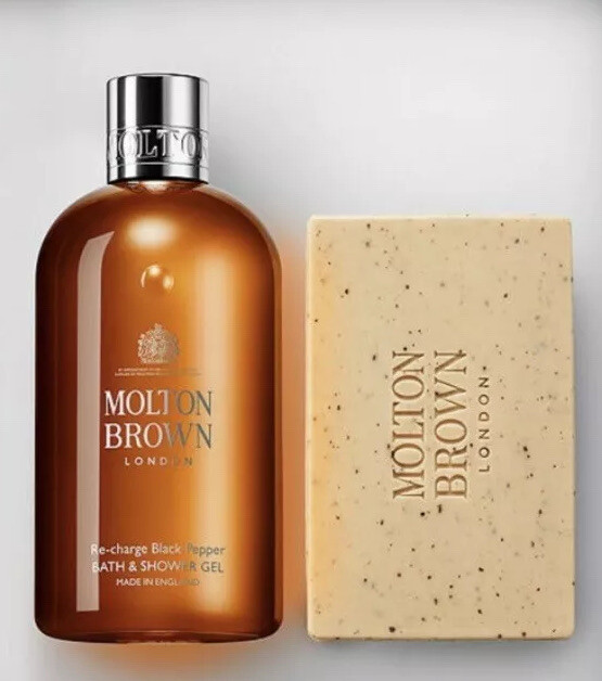 Molton Brown Recharge Black Pepper Bath & Shower GEL 300ml for sale