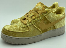 NIKE AIR FORCE 1 LV8 GS "MINERAL GOLD VELVET" KIDS SIZE 6.5Y 849345-700