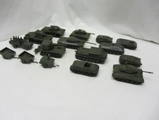 Roskopf Miniaturmodelle German US Soviet Tanks Trucks APCs DBGM  U Pick