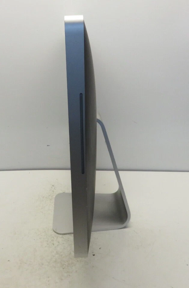 Apple iMac A1224 Intel Core 2 Duo 2.66GHz 2GB 320 GB MacOS 10.8 Nvidia GF 9400 - Imagem 2 de 4