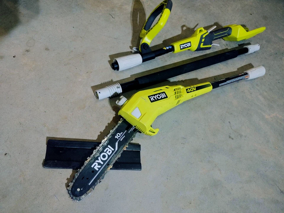 Sierra de poste a batería inalámbrica Ryobi RY40506BTL 10 pulgadas 40 V (solo herramienta) Foto 4 de 4