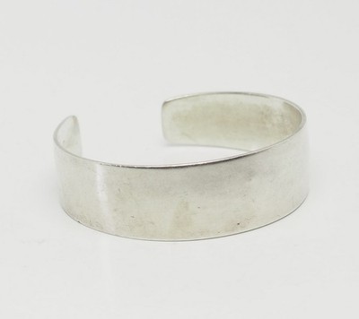 Arne Johansen Denmark simple elegant sterling silver modernist cuff bracelet