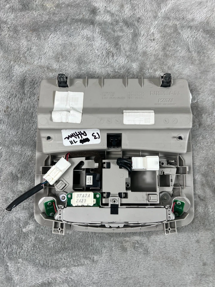 2013-2018 年日产 Altima Overhead 控制台圆顶地图灯带天窗开关原始设备制造商 — 第 2/4 张图片