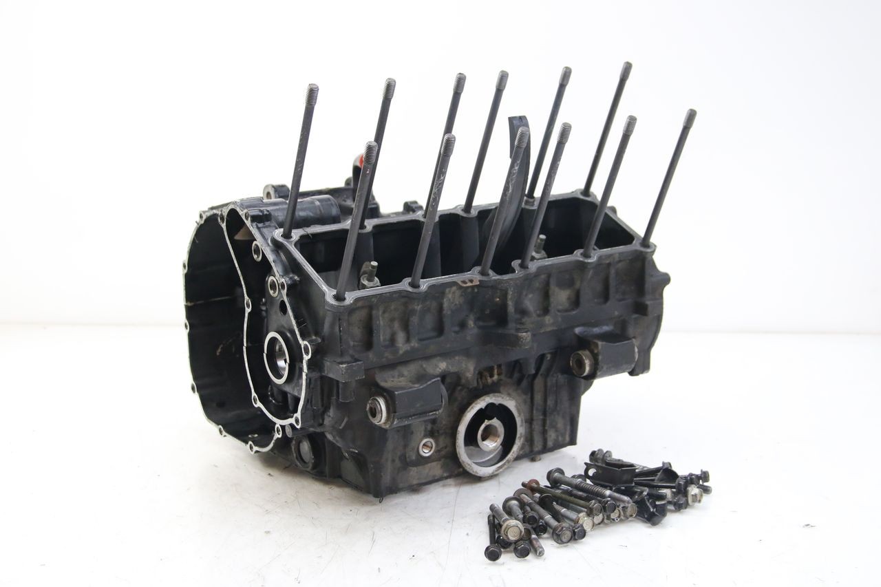 CÁRTER DE MOTOR INFERIOR - YAMAHA FZS FAZER 600 (2001 - 2003)