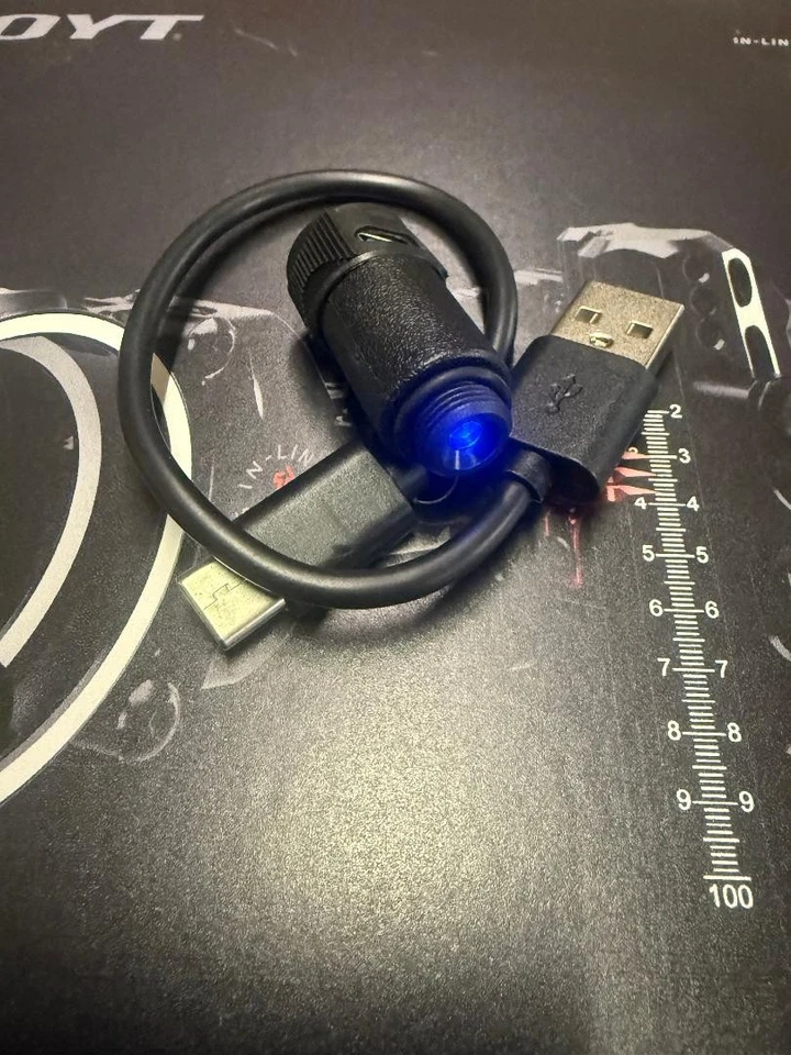 HHA NEW 2026 Hoyt Rechargeable Sight Light & Charging Cord UNIVERSAL FIT Blue