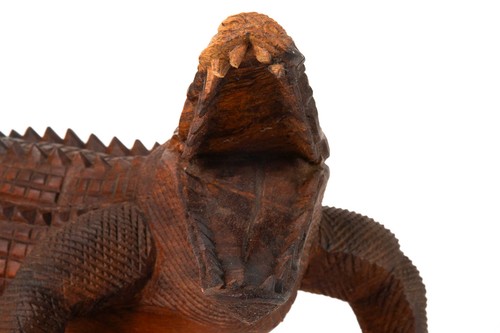 Geschnitzte tropische Hartholz Krokodil Alligator Skulptur, 20. Jahrhundert - Bild 9 von 20