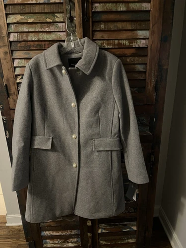 Cappotto nuovo con etichette Kate Spade New York imitazione perle bottoni misto lana grigio erica L