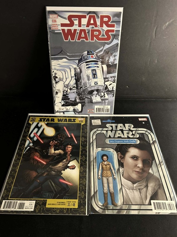 Star Wars #34 NM/NM+ Leia Hoth Action Figure & 40TH Variant COMIC BOOK LOT