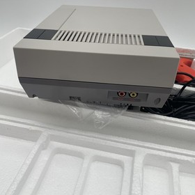 NES Action Set Complete in Box Nintendo system Very Good Condition (Box Damage)