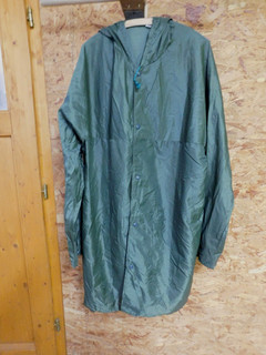 NVA MfS Fallschirmjäger Wetter Regenumhang Größe 56