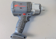 Ingersoll Rand W7152 12 Cordless Impact Wrench Iqv20 - 1500ftlbs -ships Free