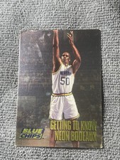 1994 SkyBox Blue Chips - Foil Shaquille O'Neal #F3 /12500 (RC)