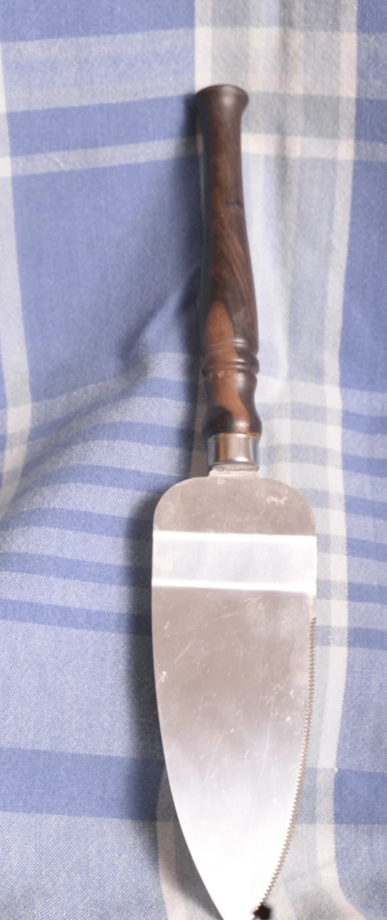 Handmade Pie server