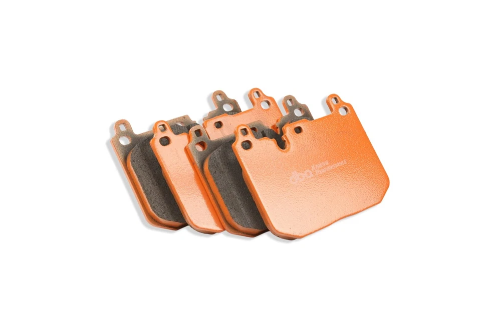 Pastillas de freno delanteras BMW M135I F40 DBA Xtreme Fast Road Foto 3 de 4