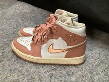 FB9892-670 Womens Air Jordan Retro 1 MID SE 'Red Stardust' Size 6