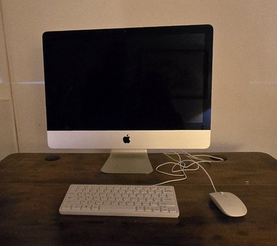 Apple - 21.5'' iMac (2017) - 8GB Memory - 256GB SSD