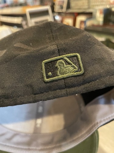 MLB FITTED BASEBALL CAP HAT SIZE 8 PITTSBURGH PIRATES GREEN BRIM - Picture 2 of 3