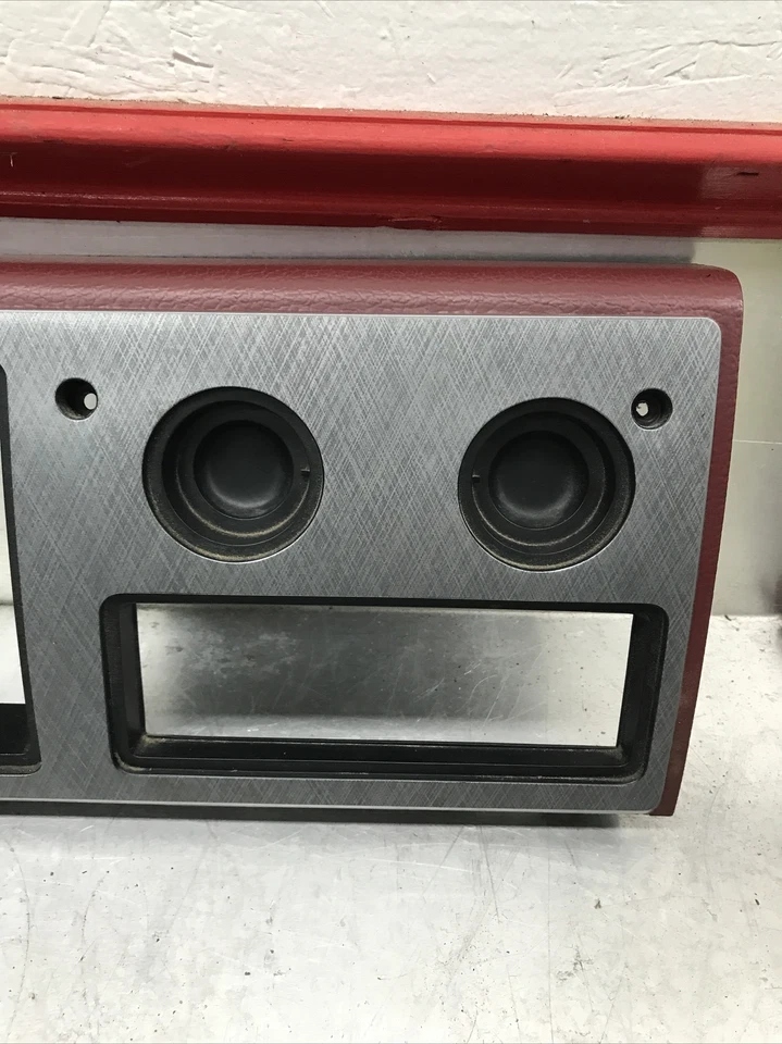 Chevrolet G10 G20 G30 1993-1995 OEM velocímetro tablero de instrumentos bisel de ajuste 15674208 Foto 2 de 4