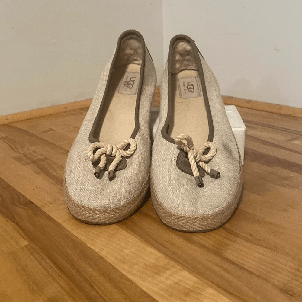 Ballerine UGG beige espadrillas balletto tela slip on taglia 10