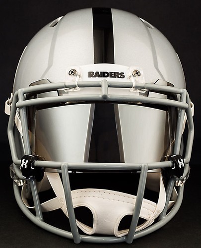 OAKLAND RAIDERS NFL Football Helmet 