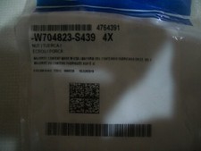 FORD RADIO ANTENNA  NUT 4 PIECES OEM RETAINER SATELLITE