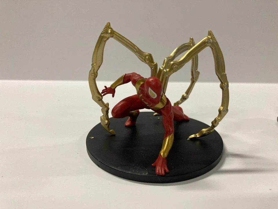 Disney Store Marvel Comic ULTIMATE SPIDER MAN 4" y Duende Verde 4"" ¡Figuras! Foto 2 de 4