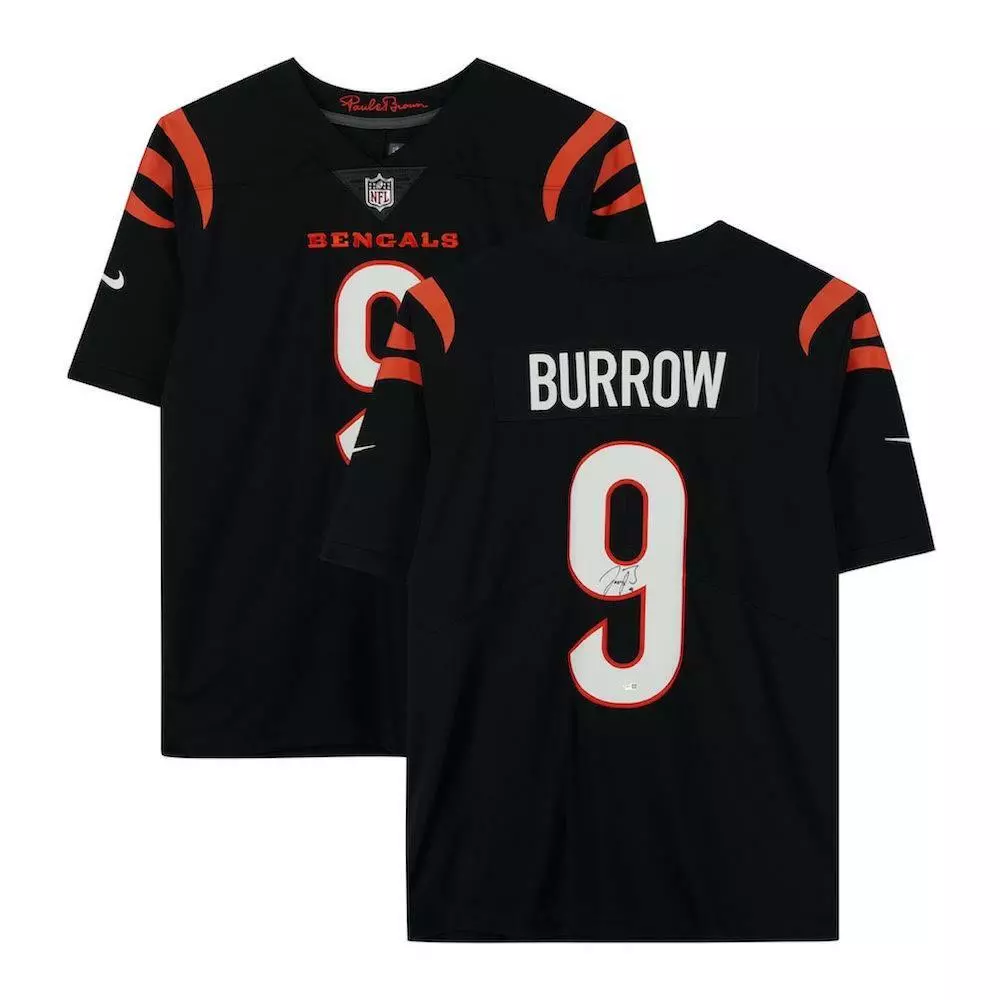 JOE BURROW Autographed Bengals 2021 Black Nike Limited Jersey