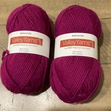 Valley Yarns Berkshire Lot of 2 Skeins-85% Wool 15% Alpaca FUCHSIA 100G