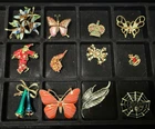 Vintage Mixed Lot of 12 Brooches Multicolor Metal Glass Costume Fashion Jewelry