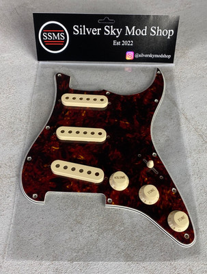 FENDER PLAYER SERIES STRATOCASTER PICKGUARD VINTAGE TORTOISE & CREAM PARTS KIT