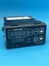 WATLOW 989L-12CE-AARG TEMPERATURE CONTROLLER 989 LF - Used Good Conditions!