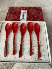 Yamanaka Lacquerware Japan Set of 5 Lacquerware dessert, tea, coffee spoons