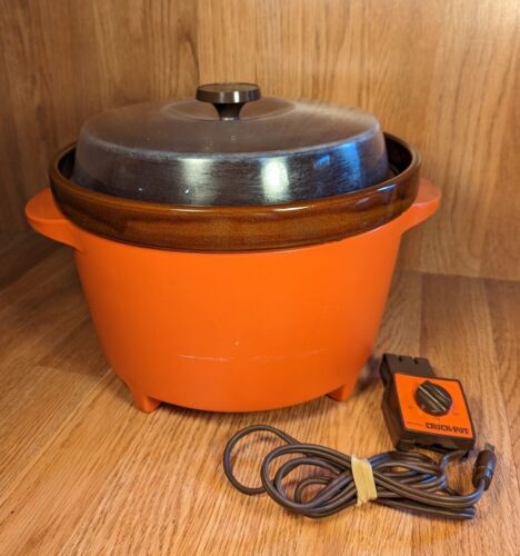 Vintage Rival Crock Pot Slow Cooker Server 3300/2 Orange 5 Quart Stoneware Retro Thumbnail Picture