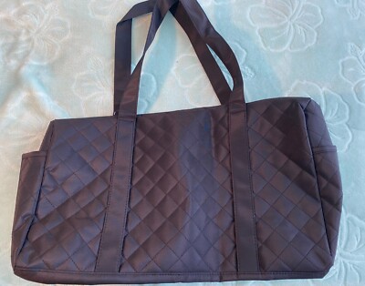 NWOT Duffle Bag Quilted/Overnight/ Carry-on Bag/Gym Bag  display picture 2