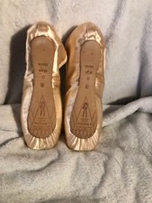 Bloch SO130 Sonota Pointe Shoe 2B
