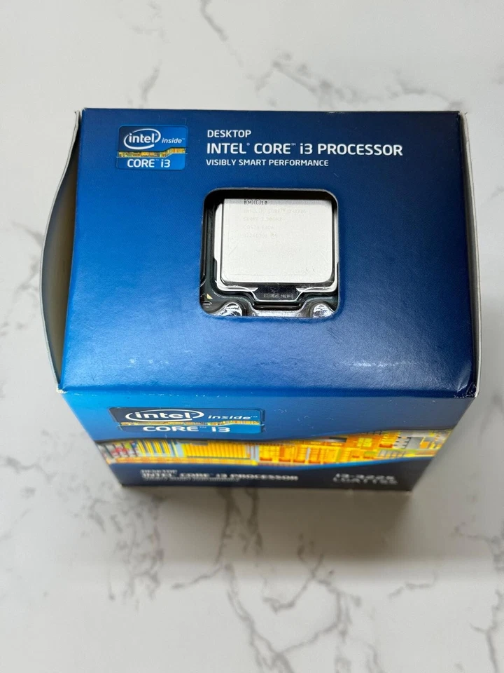 Intel Core i3-3225 Dual-Core Processor (3MB Cache, 3.3 GHz) Intel HD Graphics 40 - Image 3 of 4