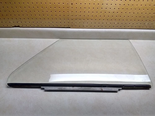 Rare Vintage OEM 1964-67 Chevelle 4DR Wagon, Right Rear Door Glass, LOF Clear
